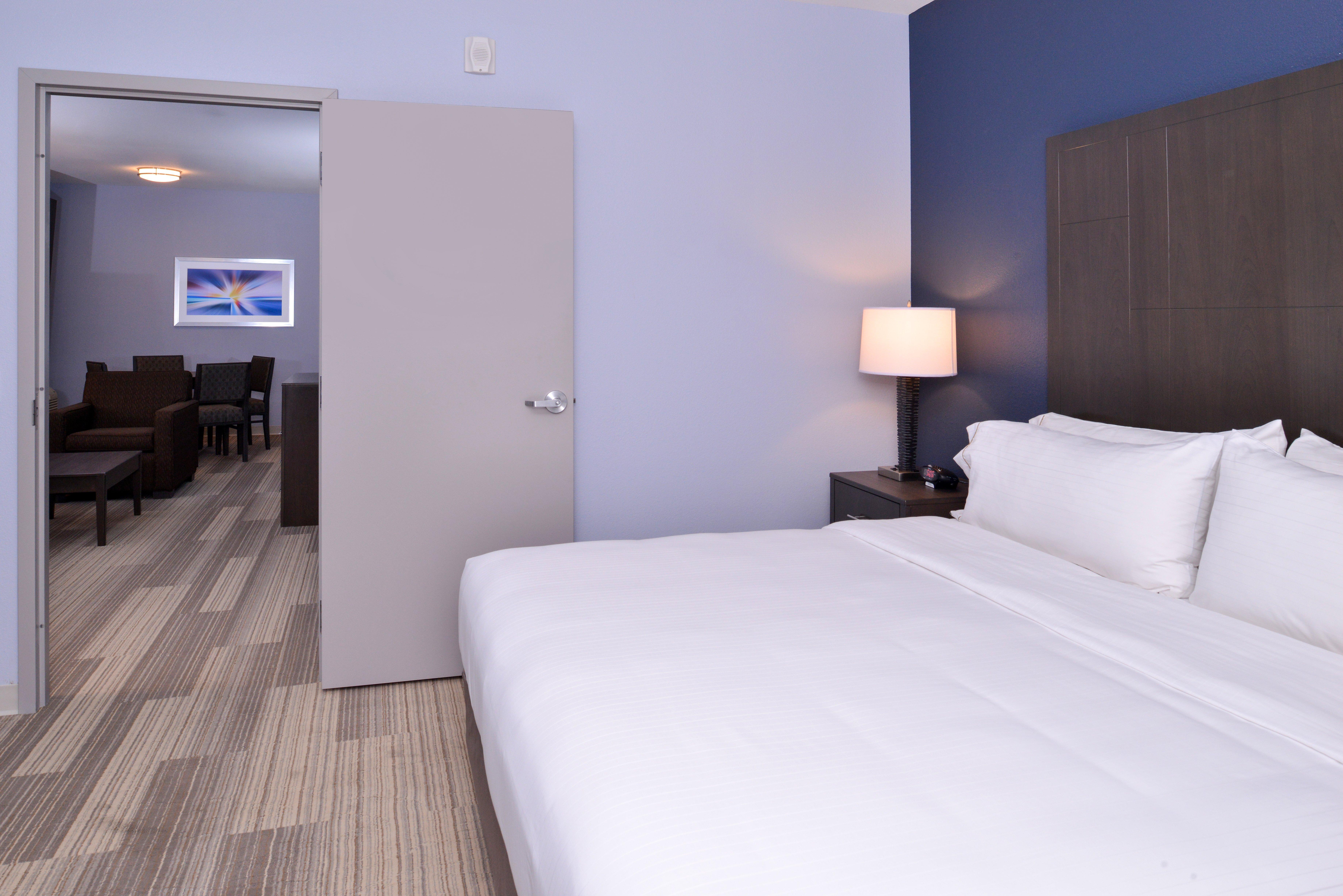 Holiday Inn Express Hotels & Suites Loma Linda By Ihg Exterior photo