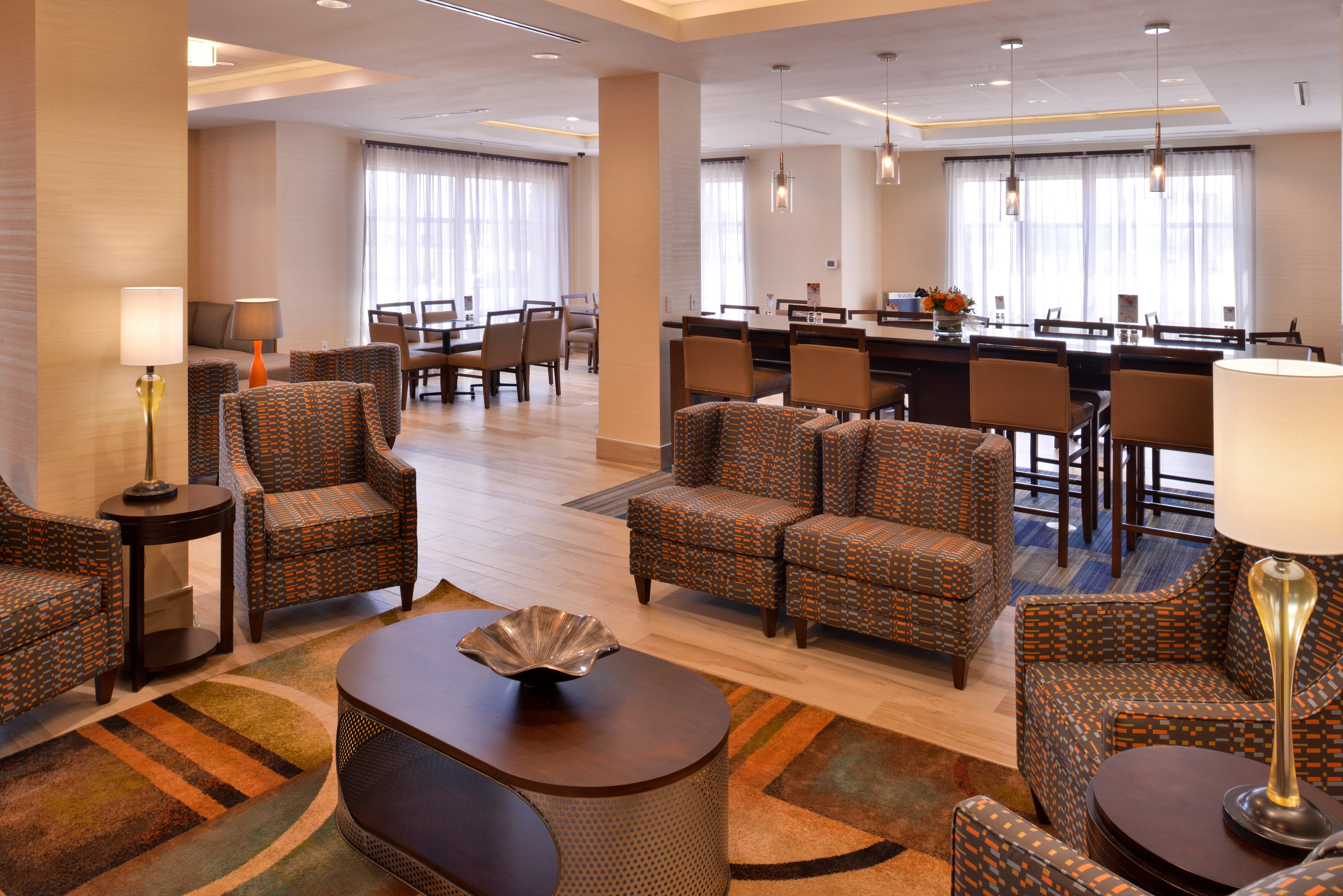 Holiday Inn Express Hotels & Suites Loma Linda By Ihg Exterior photo